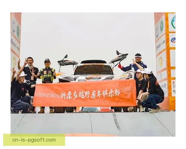 默滕斯在加拉塔萨雷重燃激情迎来职业生涯新高峰